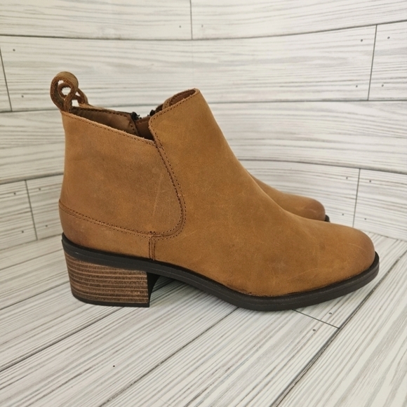 Clarks Memi Zippered Ankle Bootie in Dark Tan Leather Size 8 NWT - Picture 6 of 10
